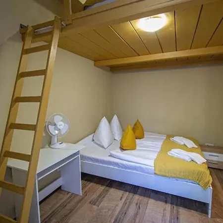 Apartment Cozy At Main Station Prague