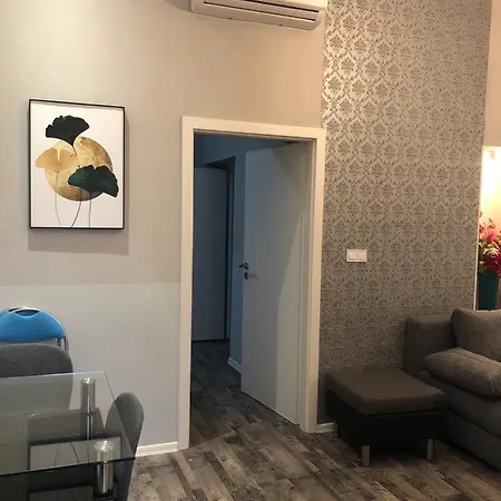 Apartmán Cozy At Main Station *