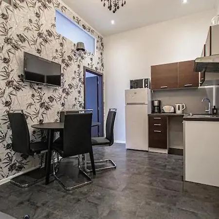 Apartman Cozy At Main Station Prága